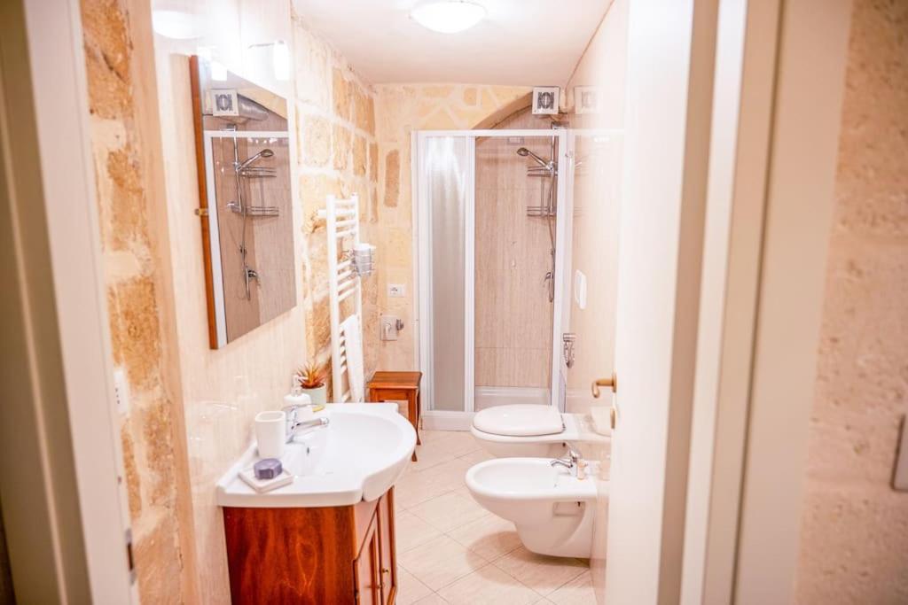 Apartament Borgo Antico-Centro Storico Casa Ventosa Oria  Zewnętrze zdjęcie